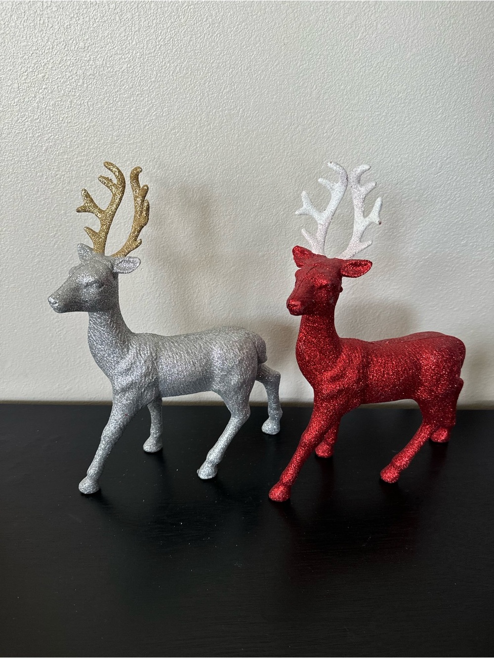 Glitter Holiday Reindeer Set - Red & Silver Decorative Figurines